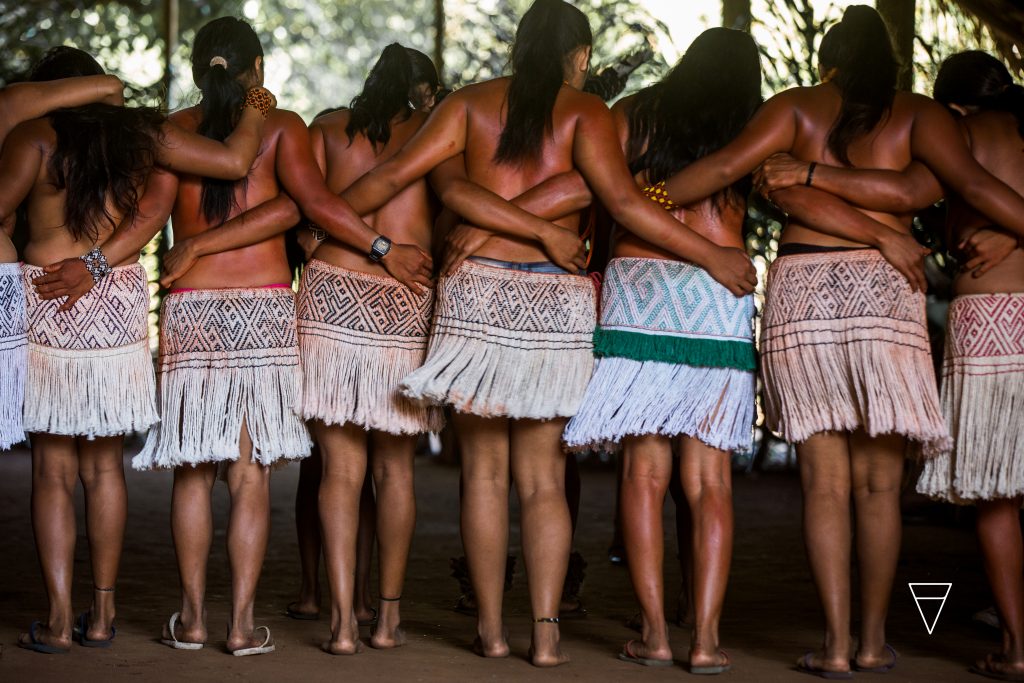 Mulheres do Xingu: exposição retrata ancestralidade feminina