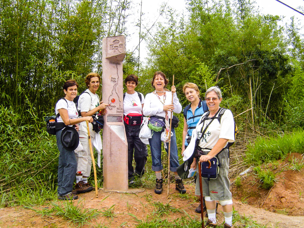 Idade é só um número: as mulheres que desbravaram, a pé, a Estrada Real (MG)