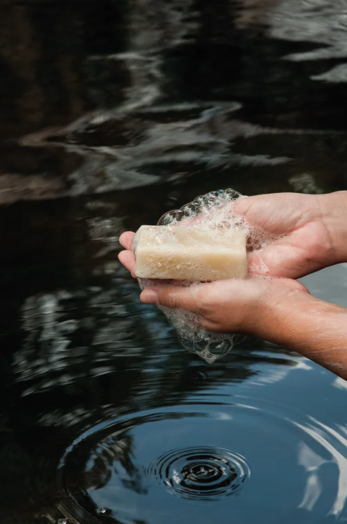 Cuidado gentil: marca de produtos sustentáveis para pele