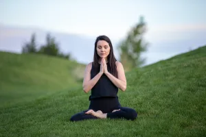 Como diminuir a TPM com meditação: um guia passo a passo