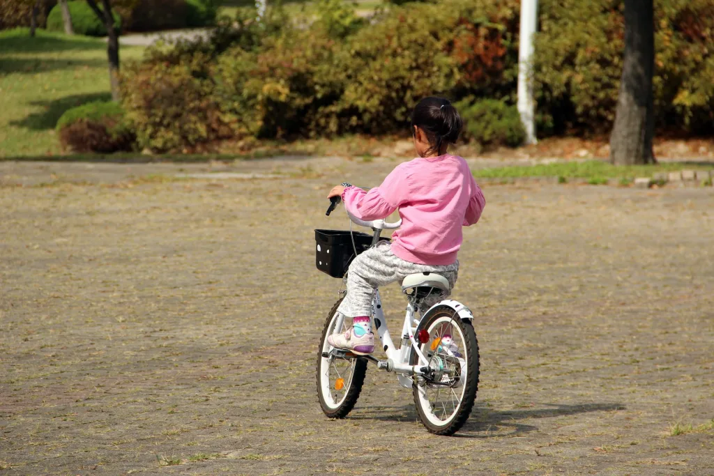 Sem rodinhas na bicicleta: a magia de acreditar em si mesmo