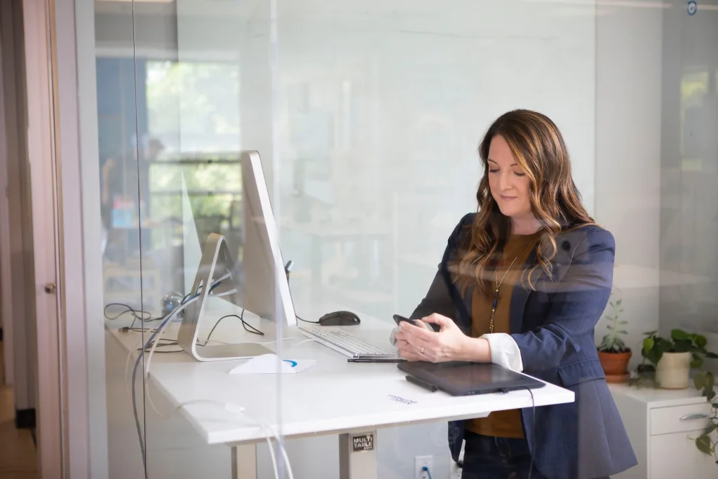 Você sofre de dependência emocional no trabalho? Conheça os sinais