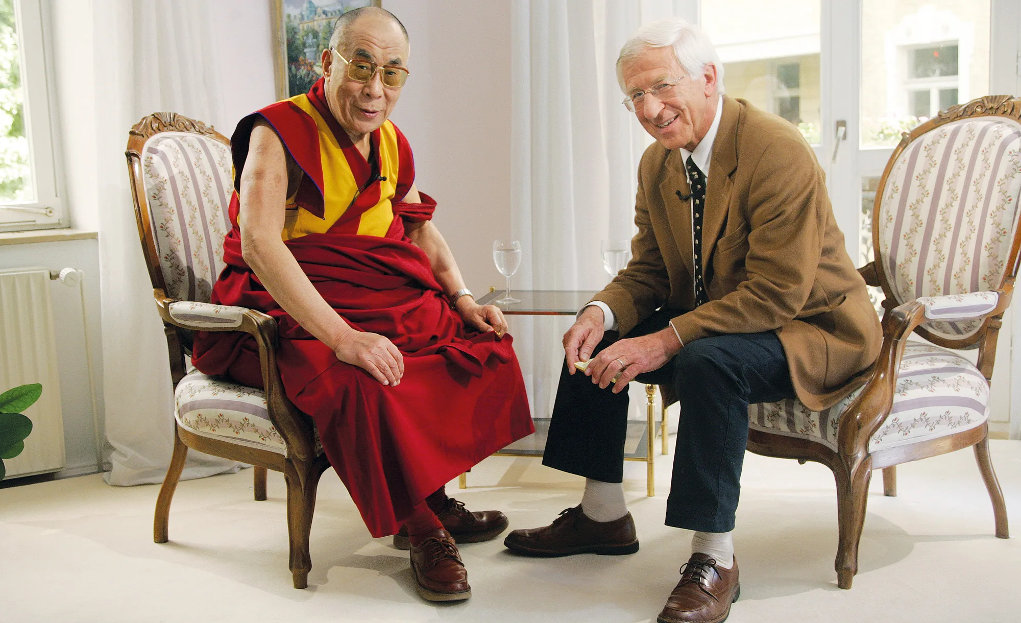 Entrevista com Franz Alt, que publicou livro com Dalai Lama