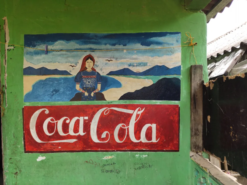 Cartaz de refrigerante na Comarca Gunayala, Panamá, foto do autor