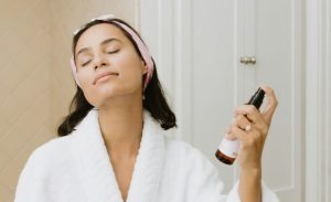 Beleza limpa ressignifica o autocuidado e o consumo